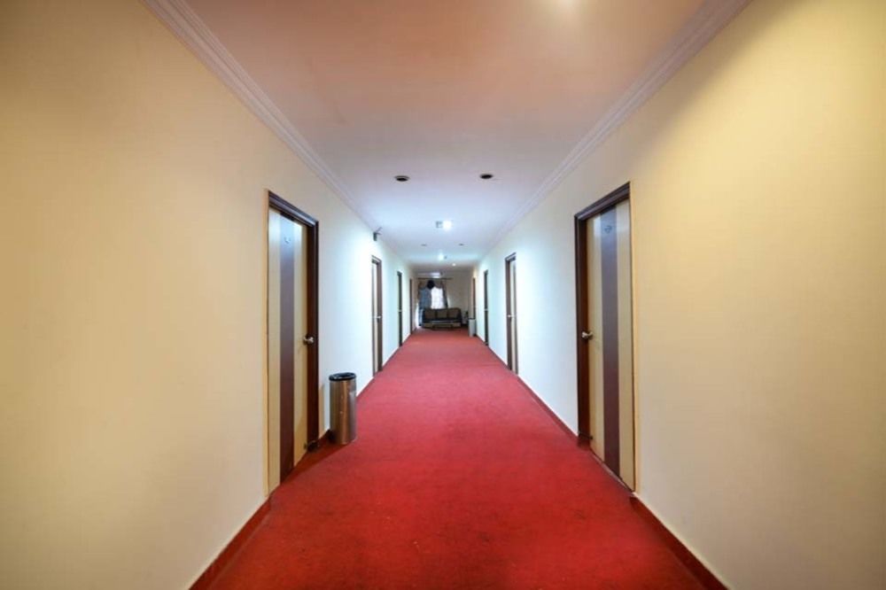 Hotel Oyo Sri Nagar Colony Hyderabad